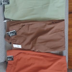 New YORK AND COMPANY LOT OF 3 PANTS
